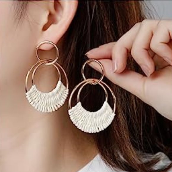 White Woven Raffia Gold Hoop Earrings Wicker Hoops Links Post Summer Style New - Picture 5 of 6